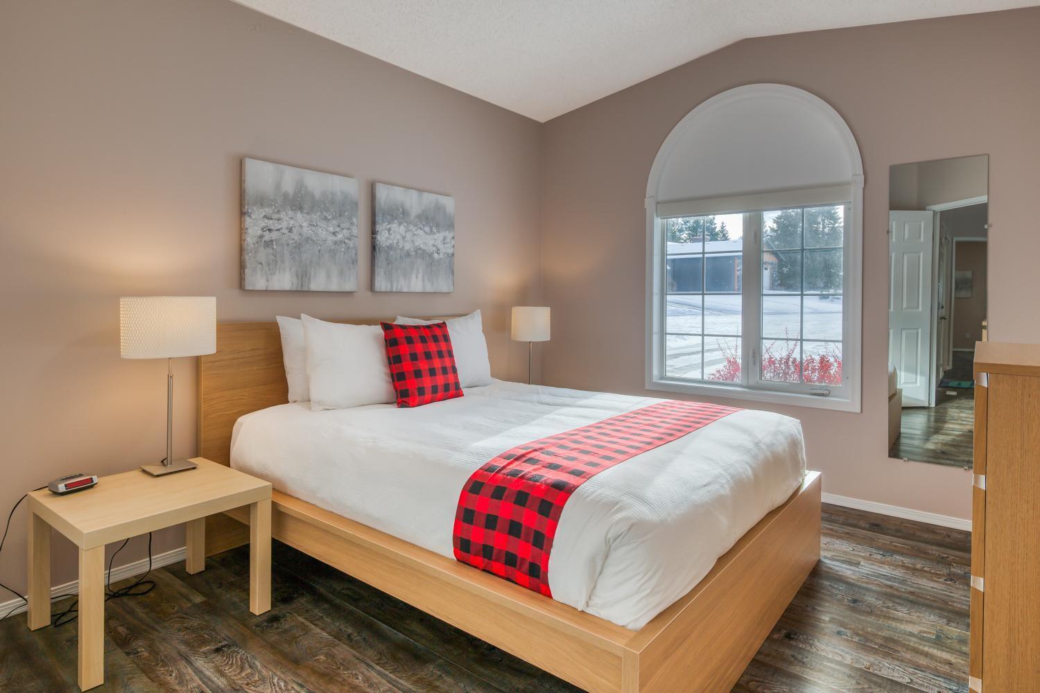 Ridgeview Resort Radium Hot Springs Bagian luar foto