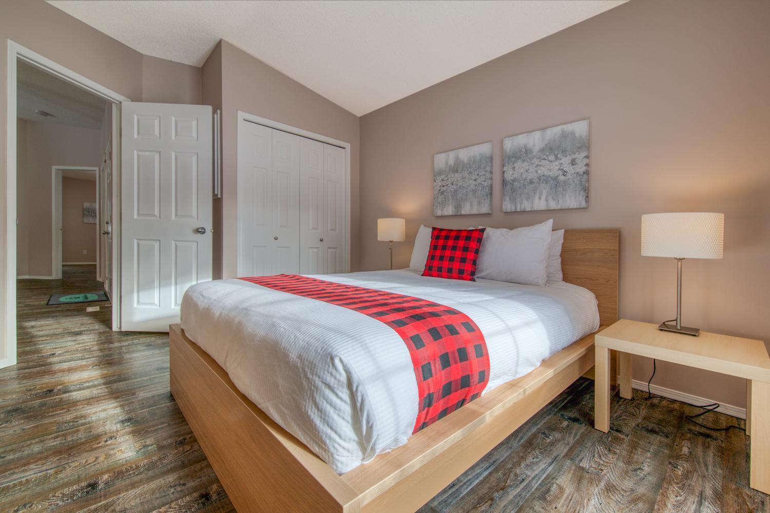 Ridgeview Resort Radium Hot Springs Bagian luar foto